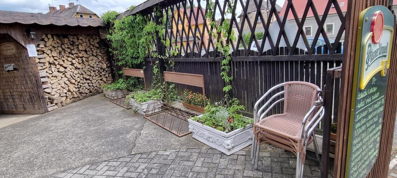 Restaurant & Pension Liebenstein Liba ภายนอก รูปภาพ