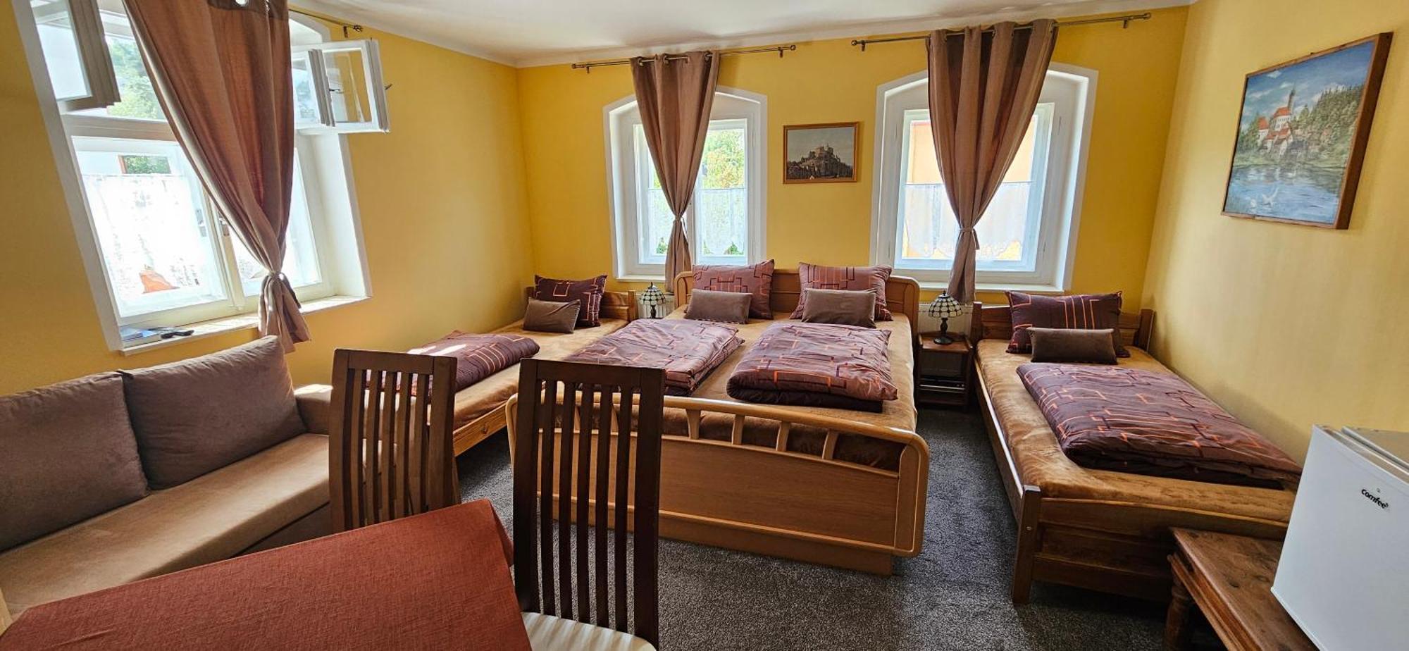 Restaurant & Pension Liebenstein Liba ภายนอก รูปภาพ